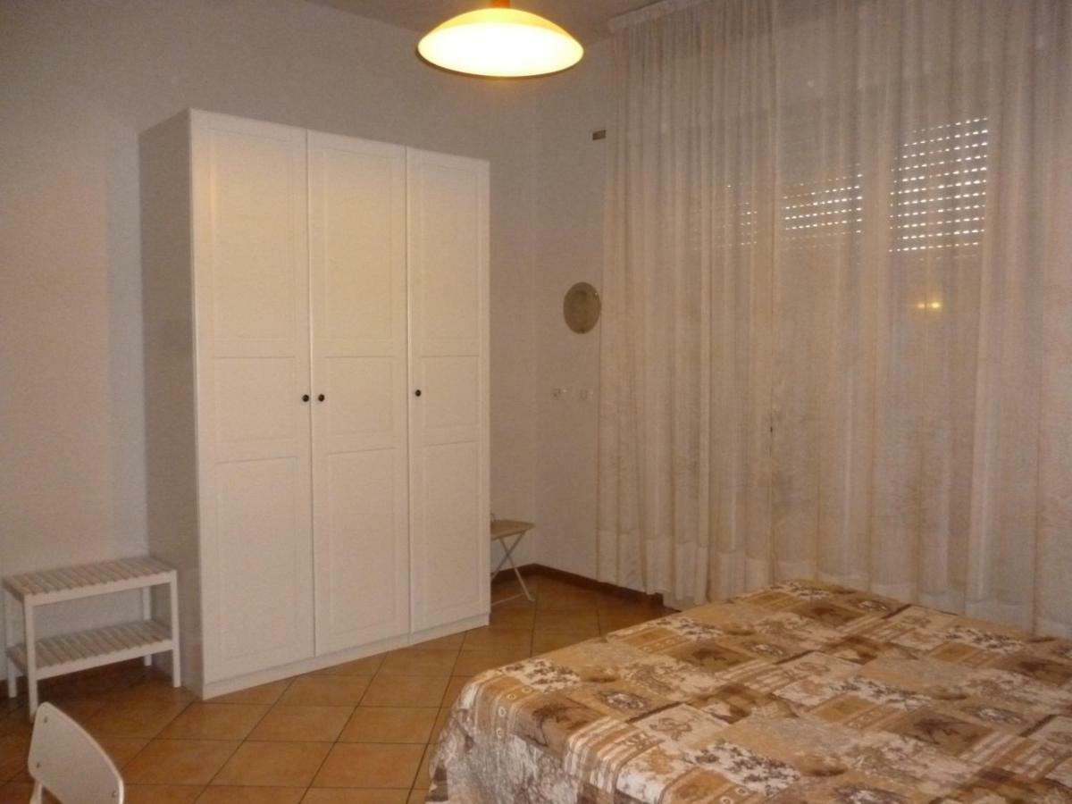 Eurotravel Bed And Car Hotel ลาสตรา อา ซินญา ห้อง รูปภาพ